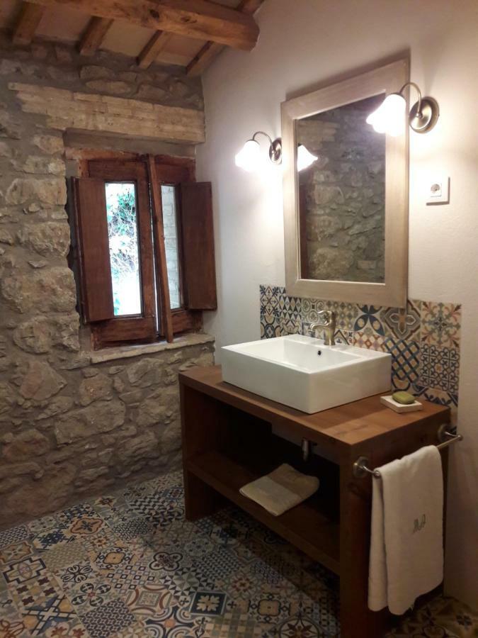 Mas Roca Del Mill Villa Perafita Ngoại thất bức ảnh